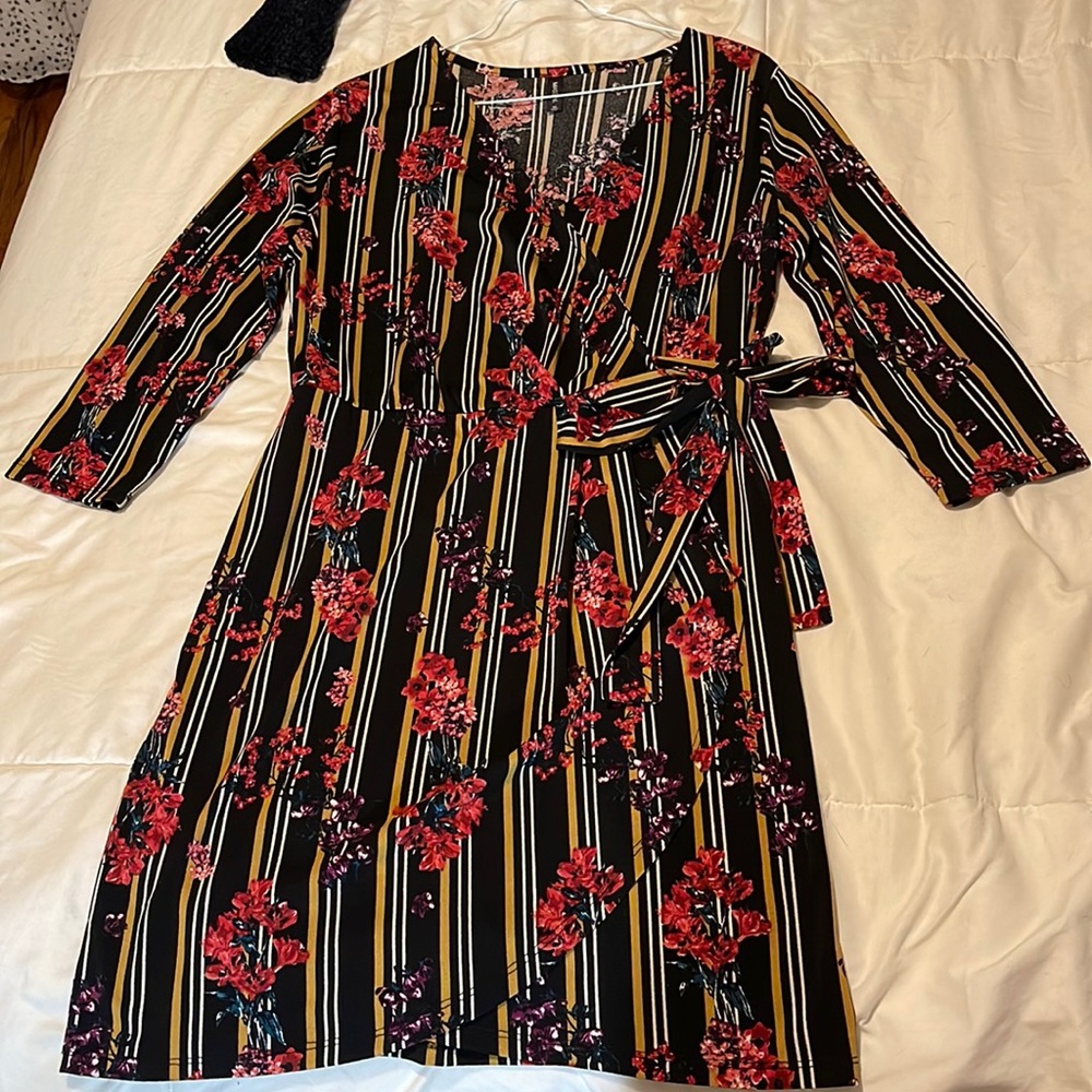 Black patterned dress